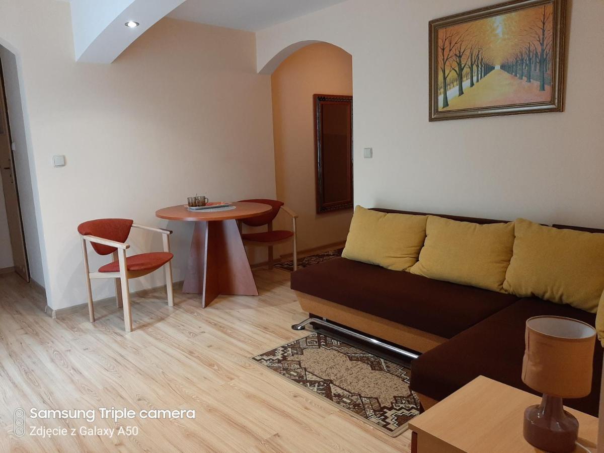 Hotel Dom Wczasowy BRIDO Bardo Zewnętrze zdjęcie